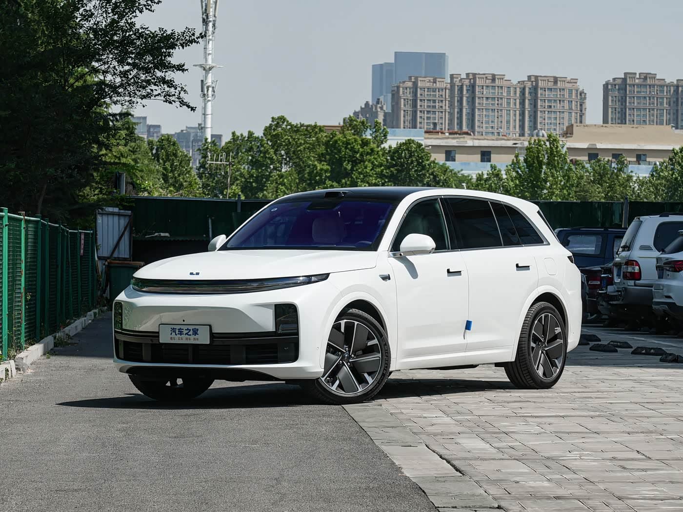 Li Auto L7 Ultra Special Silver