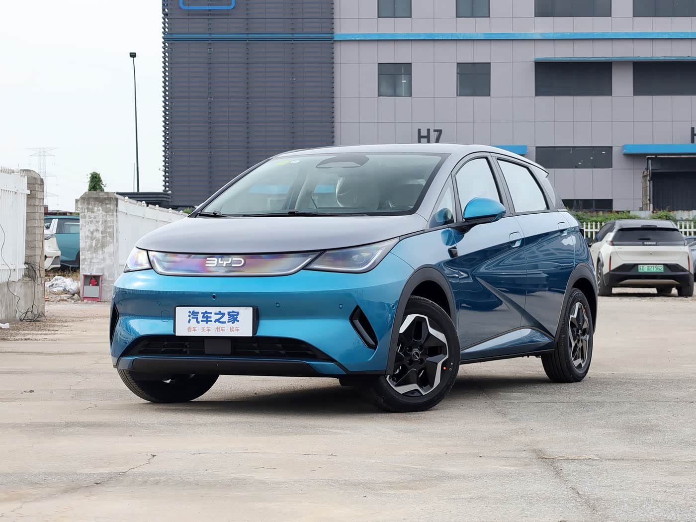 BYD Dolphin