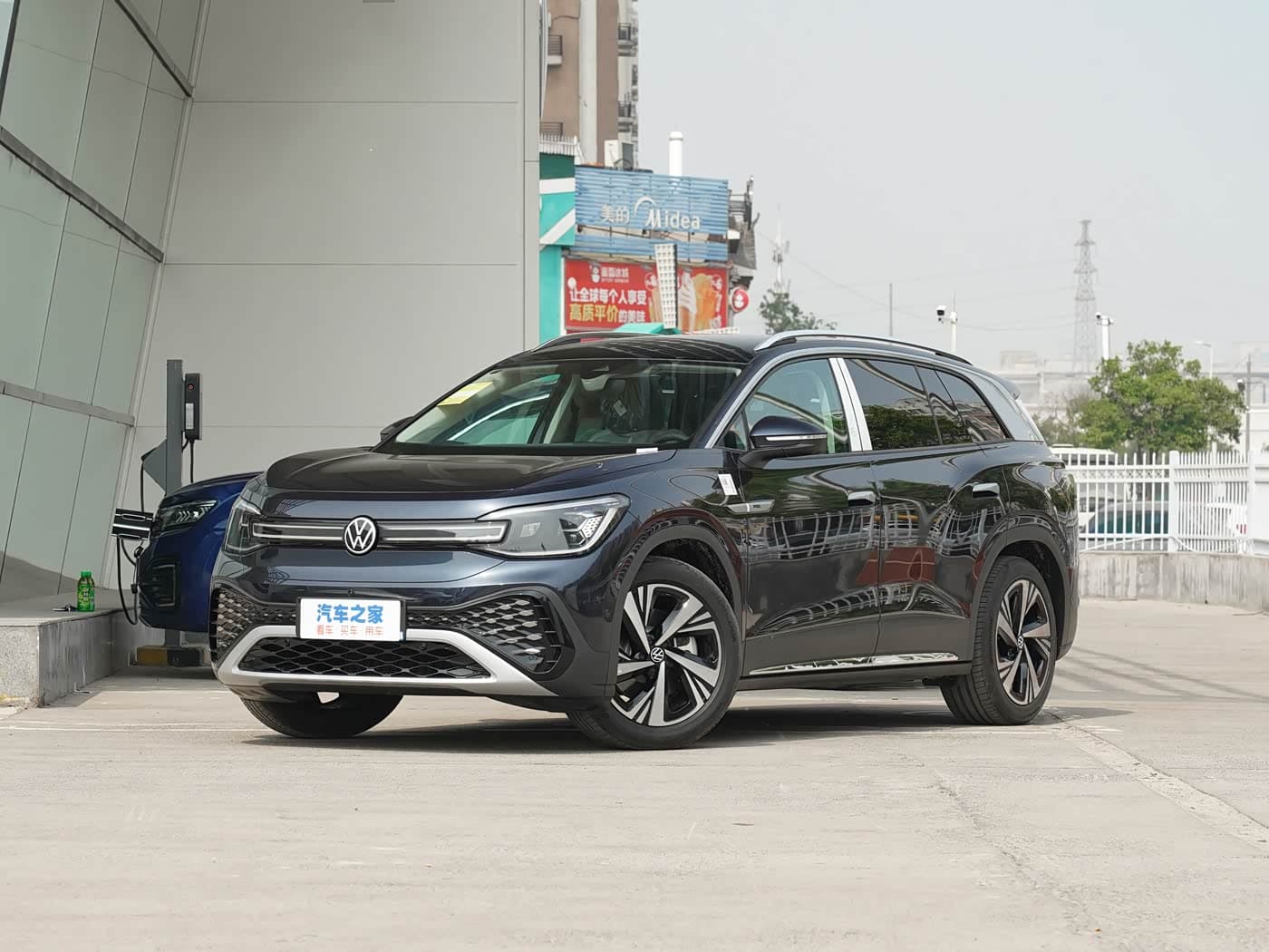Volkswagen ID.6 CROZZ PRO